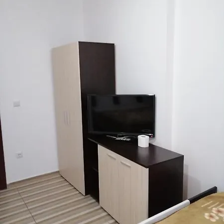 Luxury tent Стаи За Гости Албена *