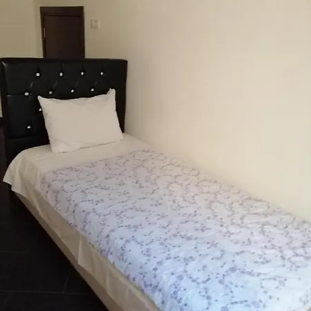 Luxury tent Стаи За Гости Албена Kurdzhali